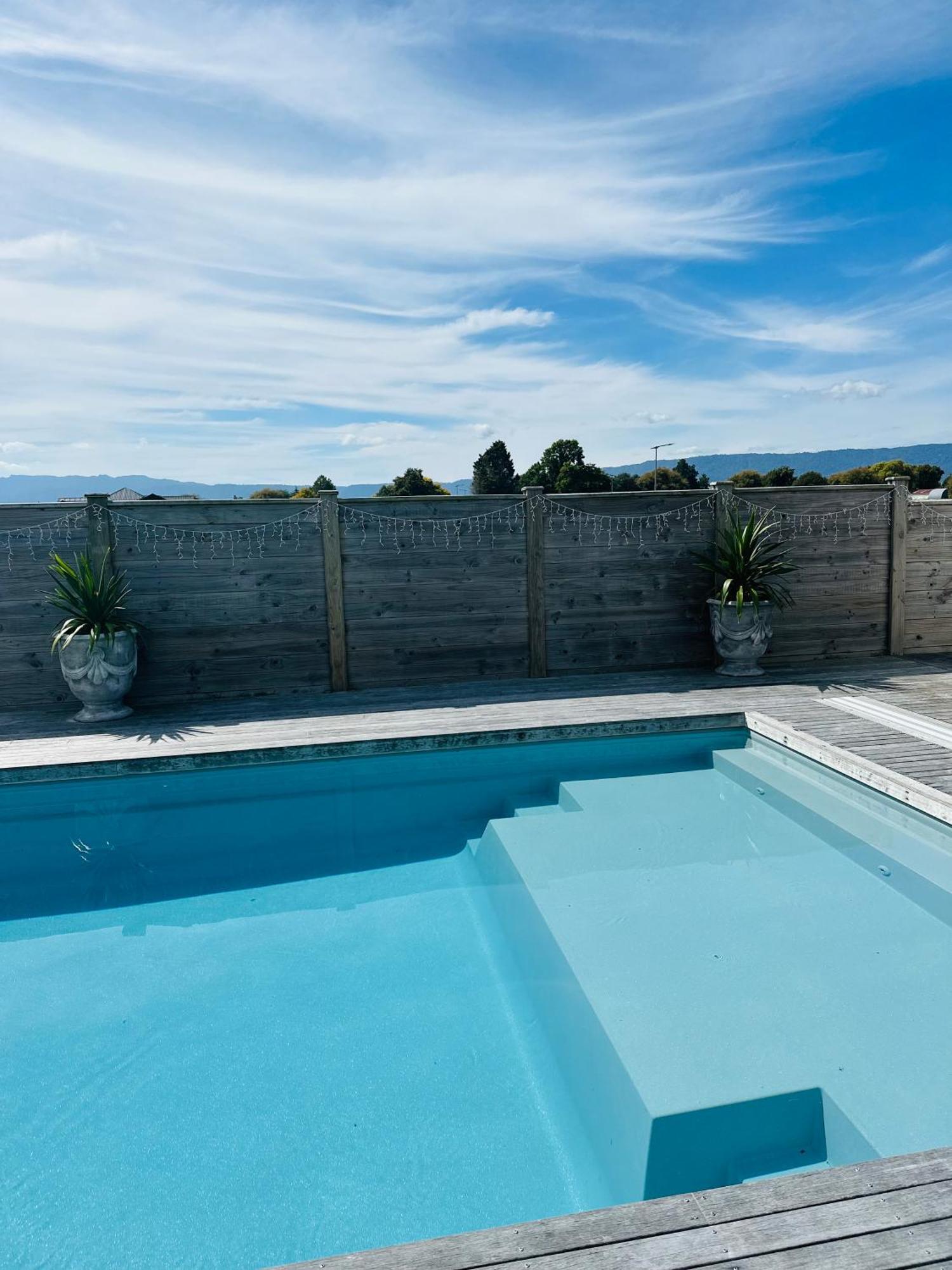 Hobbiton Pool House Hotel Matamata Luaran gambar